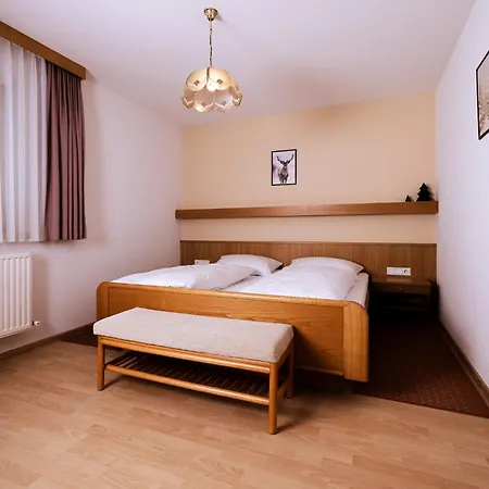 Apartment Susanna *